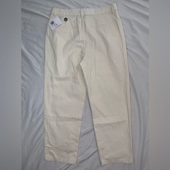 NWT Forever 21 Cream Ankle Pants - Picture 2 of 6
